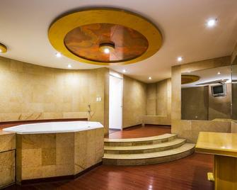 Capital O Hotel Casa Blanca, Morelia - Morelia - Habitación