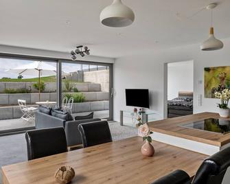 Ferienwohnung im Obstgarten - Ihringen - Essbereich