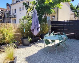 Le Jungle - Tonnerre - Patio