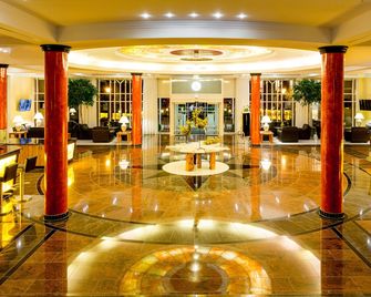 Dorint Herrenkrug Parkhotel Magdeburg - מגדבורג - לובי