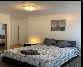 Magnolia House near New York City - 新澤西州澤西城 - 臥室