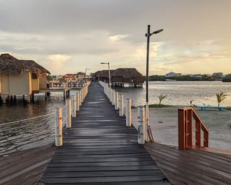 Lina Point Belize Overwater Resort - San Pedro Town - Exterior
