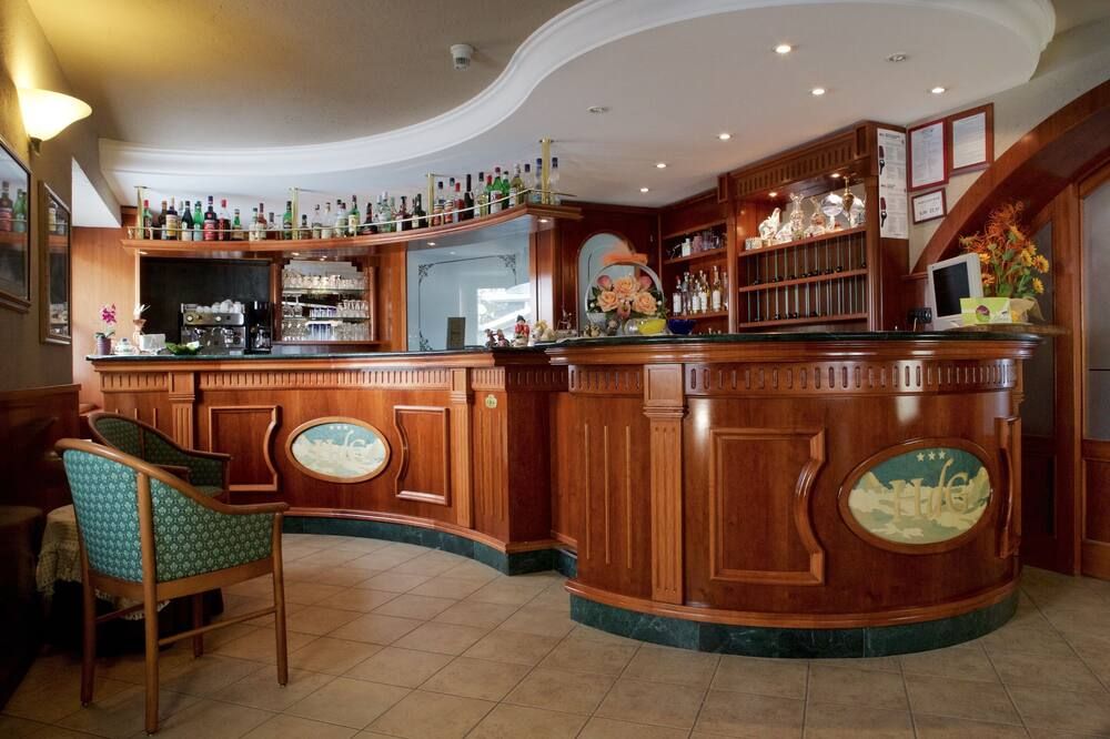 أوتيل دو جلاسيير