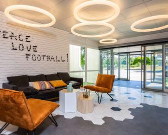 ibis Styles Bobigny Centre Préfecture - Bobigny - Salónek