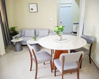 Mb Apartment - Azua de Compostela - Comedor