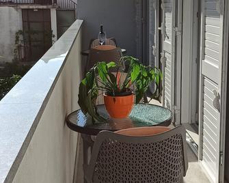 Apartments Desa Petric - Hvar - Balkon