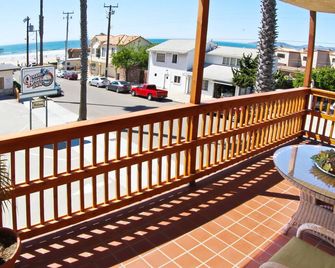 Main & Salt - Pismo Beach - Balcony