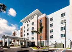 TownePlace Suites by Marriott Miami Homestead - Homestead - Building