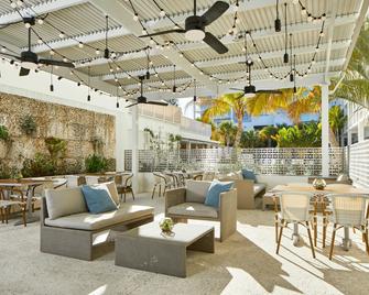 The Sarasota Modern, a Tribute Portfolio Hotel - Сарасота - Патіо