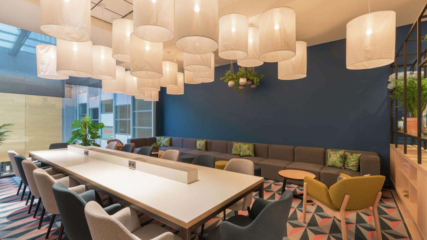 Hampton by Hilton Utrecht Central Station