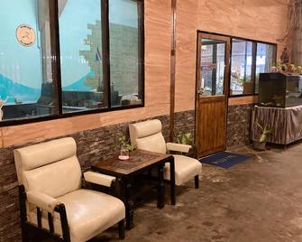 Koomdech hotel - Sattahip - Living room