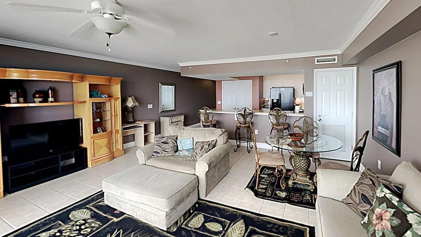 Emerald Beach Resort by Southern Vacation Rentals