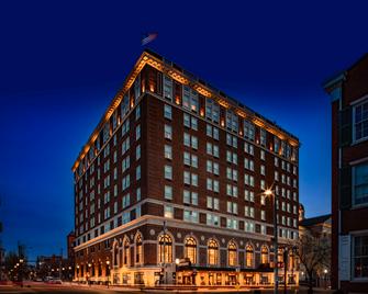 The Yorktowne Hotel, Tapestry Collection by Hilton - York - Building