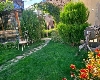 Hacarat Guest House - Gavarr