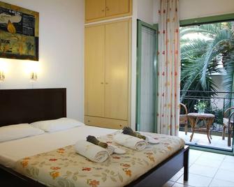 Hotel Kostis - Skiathos - Bedroom