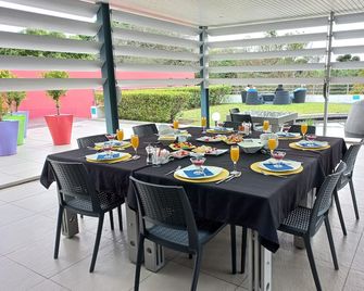 Serene-estate Boutique Guesthouse - Saint Lucia