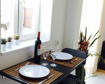 Cottage in the country - Serra do Bouro - Comedor