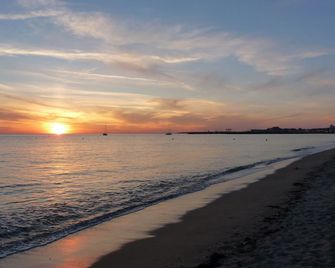 Small house in condominium facing the sea - La Turballe - Pláž