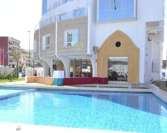 Hôtel Aymen - Sidi Slimane - Pool