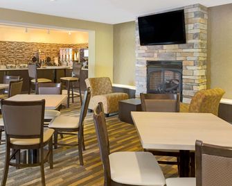Hawthorn Extended Stay by Wyndham Cincinnati/Sharonville - Cincinnati - Restaurant