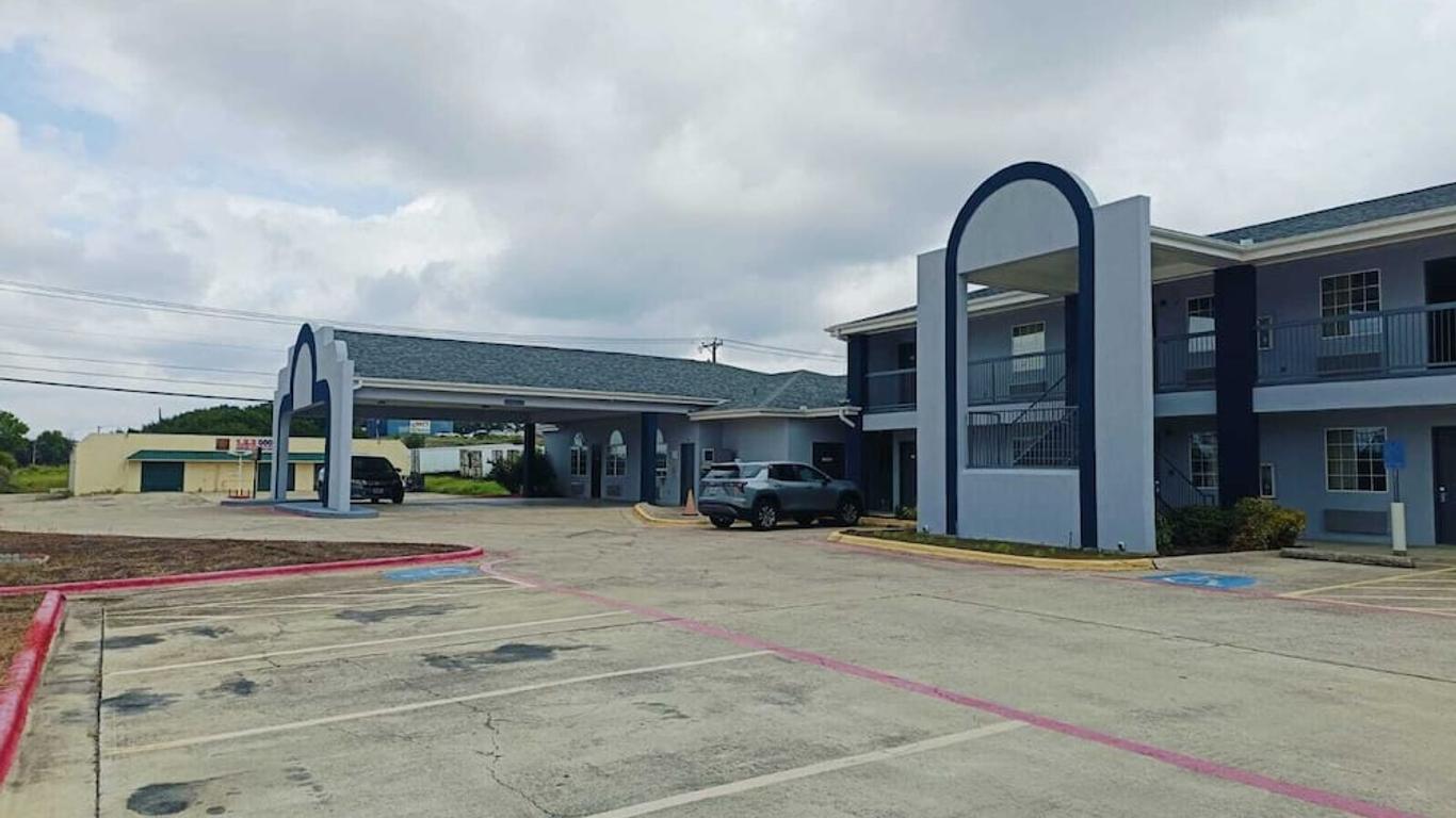 Heights Inn by Townhouse Harker Heights, TX