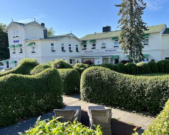 Panorama Hotel Lohme - Lohme - Außenansicht