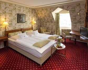 Romantik Parkhotel Wasserburg Anholt - Isselburg - Slaapkamer