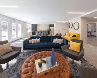 Modern Cambridge 2BR w/ W/D, Private access to Linear Park by Blueground - Cambridge - Lobby