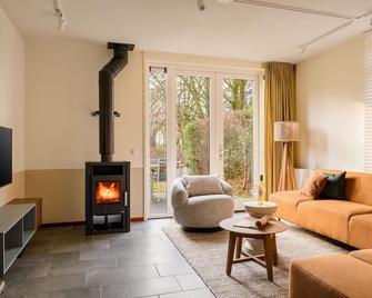 Villa With Dishwasher, 4 km. From Maastricht - Maastricht - Soggiorno