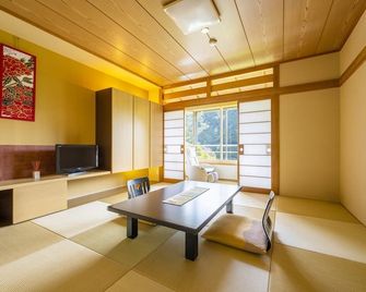 Iya Onsen - מיושי - חדר אוכל