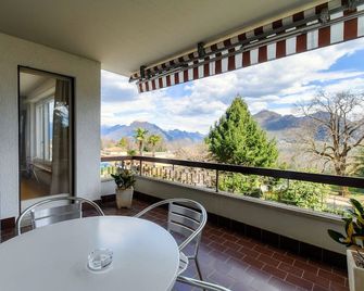 Luminosa Apartment by Quokka 360 - Bright Open-space Apartment with Terrace near Lugano - Collina d'Oro - Balkon