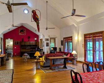 Divina Hacienda - Jungle luxury with a private pool - San Ignacio - Sala de estar