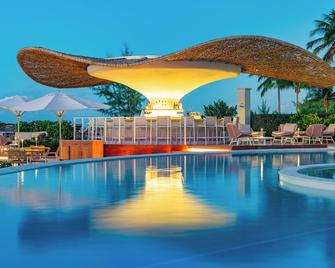 The Palms Turks And Caicos - פרובידנסיאלס - בריכה