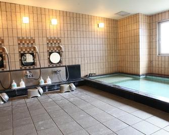 Sakaide Grand Hotel - Takamatsu - Pool