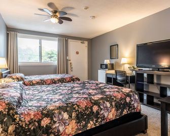 Lake City Motel - Halifax - Bedroom