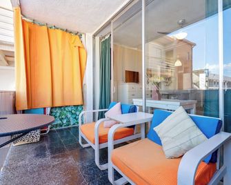 Apartment Africa near the beach - Segur de Calafell - Balcón