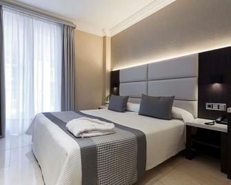 Hotel Europa - Pamplona - Makuuhuone