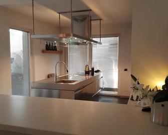 B&B Mele d'Oro - Bolzano - Cocina