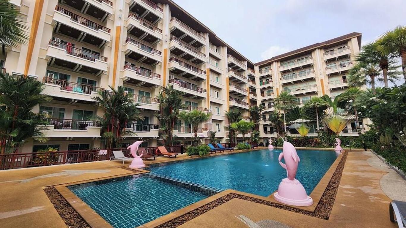 โรงแรมป่าตอง แลนด์มาร์ค