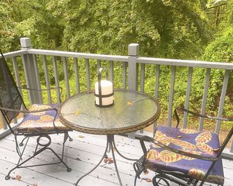 The Inn at Stockbridge - Stockbridge - Balcón