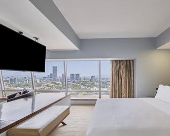 Fiesta Americana Guadalajara - Guadalajara - Bedroom