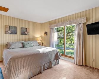 Brentwood Vacation Home In A Great Location! - Lake Delton - Bedroom