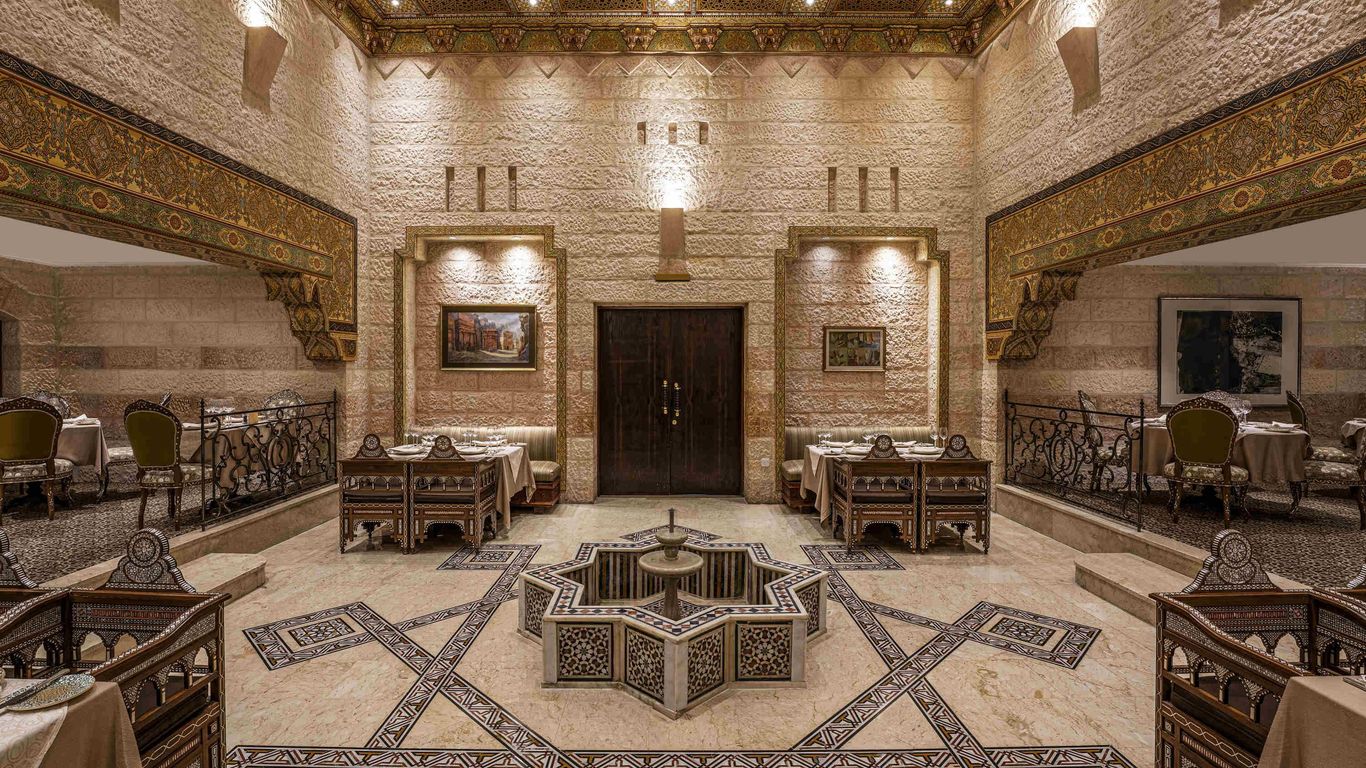 منتجع موفنبيك البتراء