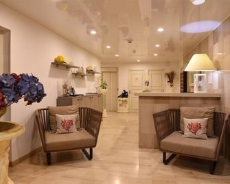 Hôtel le Subrini - Porto