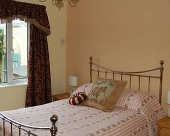 Paths End - Bodmin - Bedroom