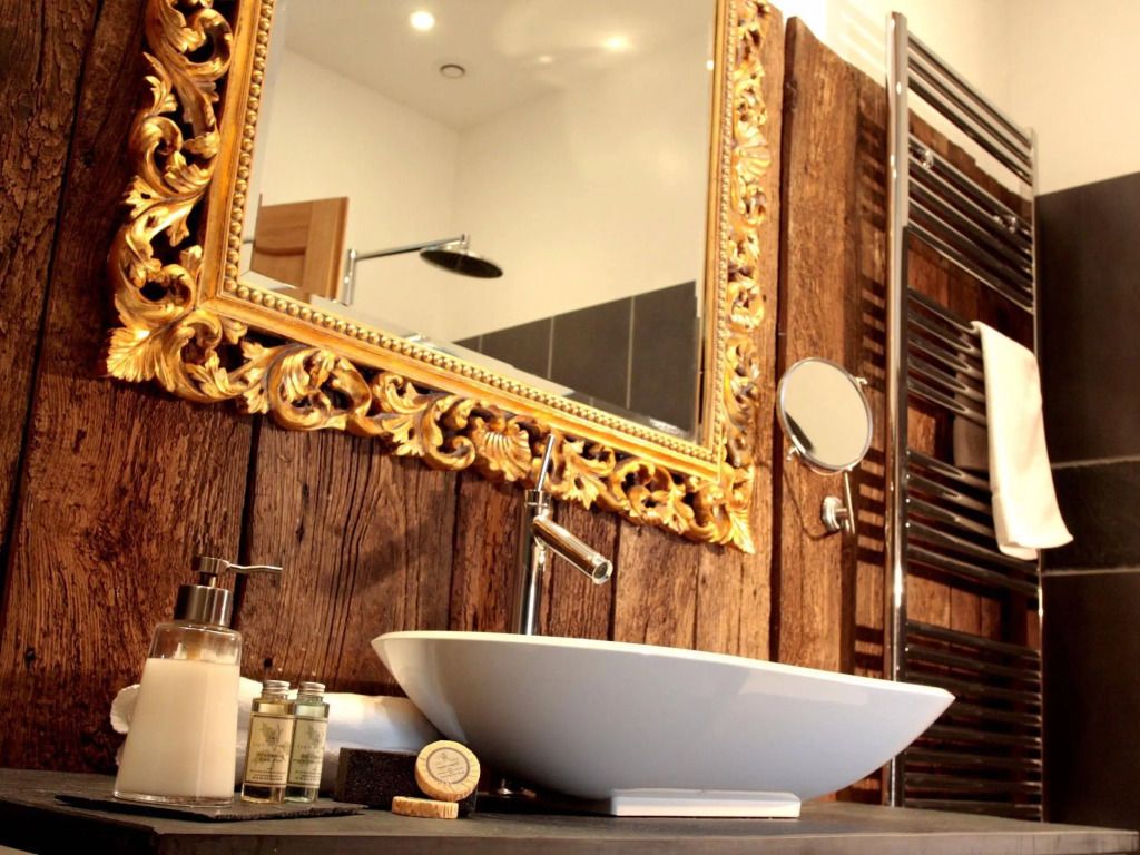 Hotel Logis - Chateau de Beauregard - סן ז'ירון - חדר רחצה