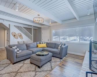 The Home at the End of the Rainbow - South Lake Tahoe - Sala de estar