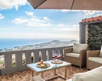 Skyline Heights by Madeira Sun Travel - Funchal - Balcón