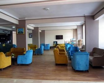 Lambada Otel Altinoluk - Altınoluk - Lounge