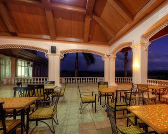 Mountain Lake Resort - Lumban - Restaurante